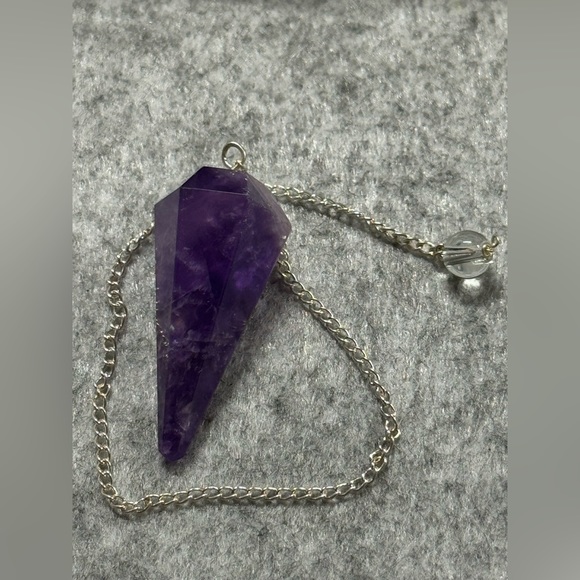 🟣Beautiful Vibrant Purple Amethyst Pendulum - Picture 6 of 6
